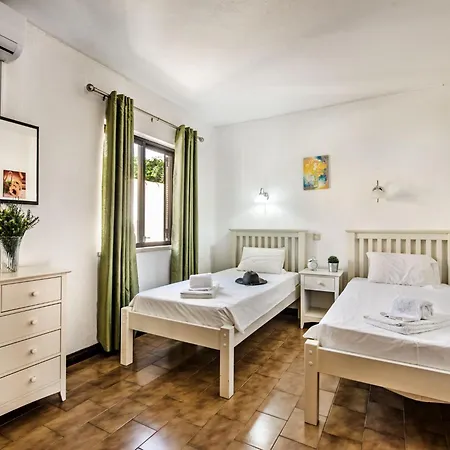 Libertos V4 By Interhome Villa Albufeira